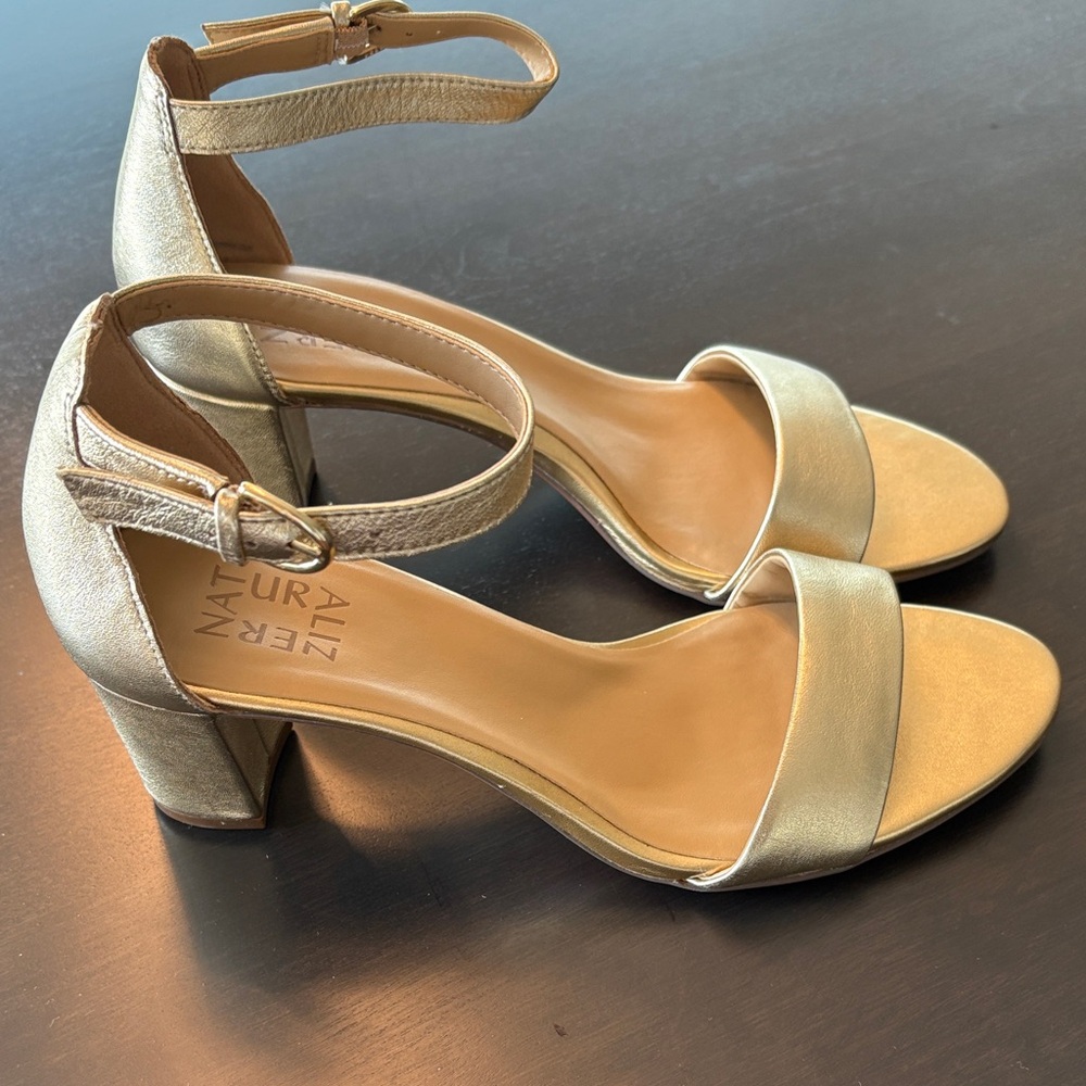 Naturalizer Women's Gold Block Heel Sandals-Never Worn!